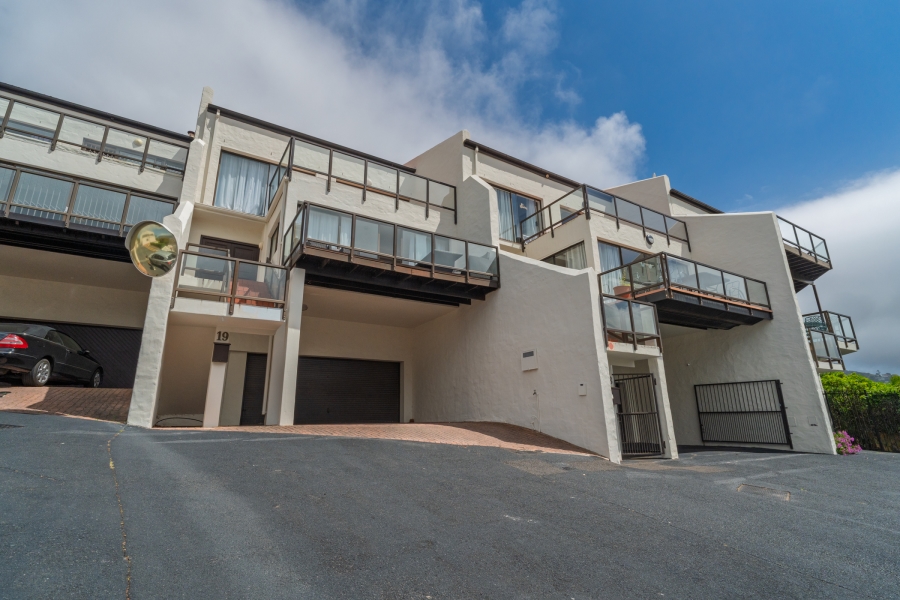 4 Bedroom Property for Sale in Northshore Western Cape